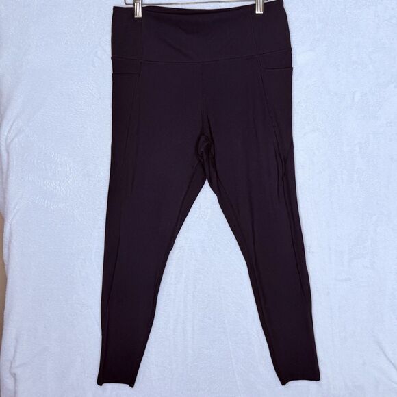 Danskin Ladies' Brushed Leggings Reflective dots Side Pockets Size M Athleisure - Picture 8 of 16